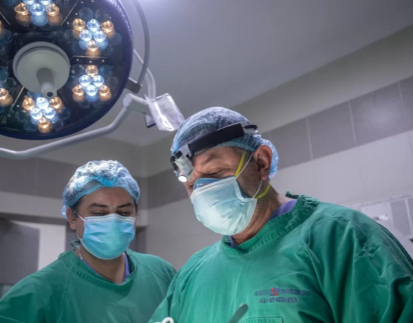 Cirugía de Tórax con el Dr. Víctor Gómez Ponce: Experiencia, Seguridad y Compromiso Humano